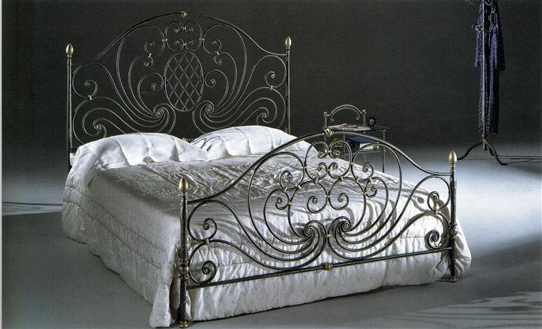 Letto in ferro battuto mod. Eros-1